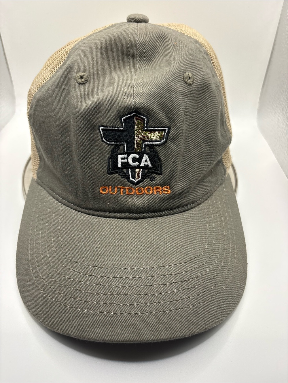 FCA Outdoors Gray Tan Trucker Hat Snapback Camo Cross Logo